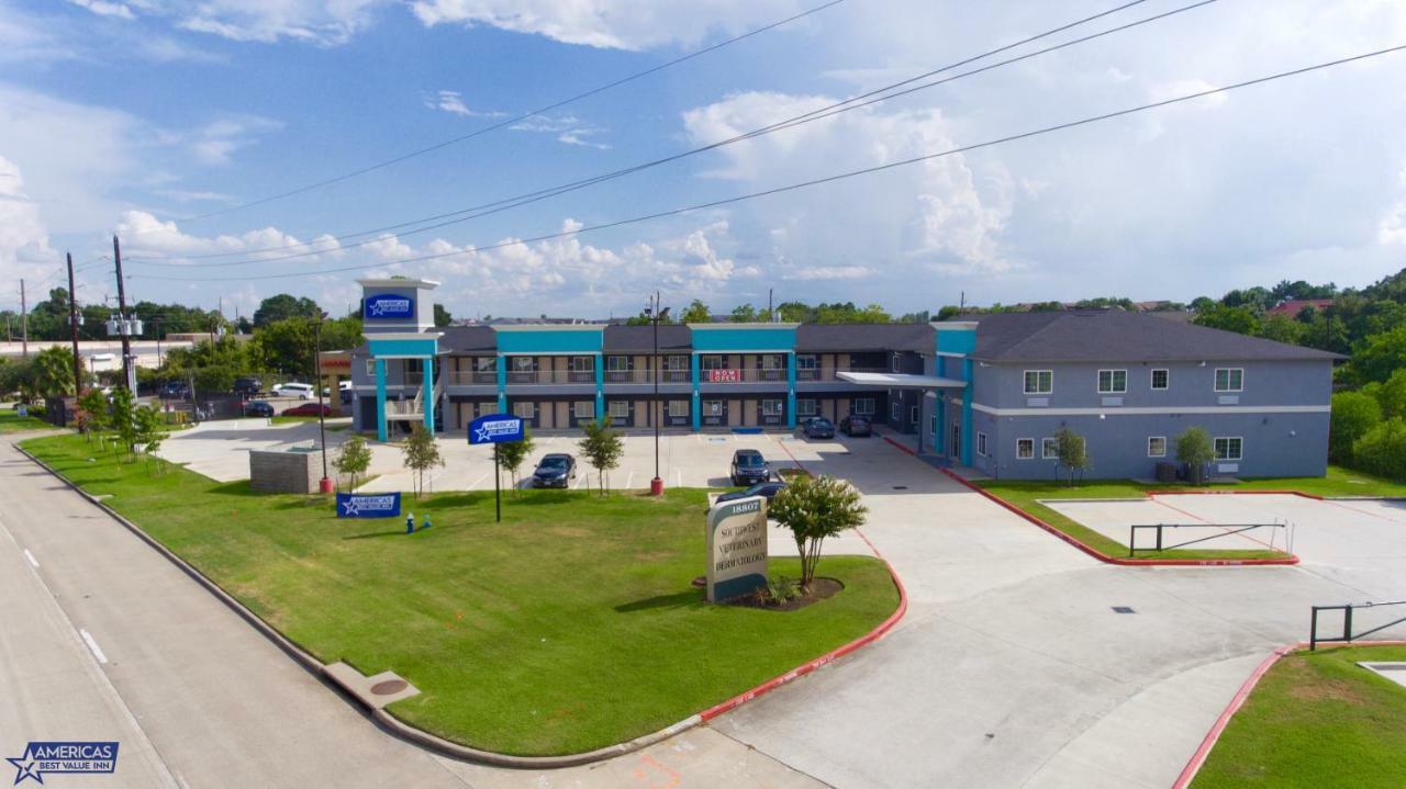Americas Best Value Inn Houston Willowbrook Exterior photo